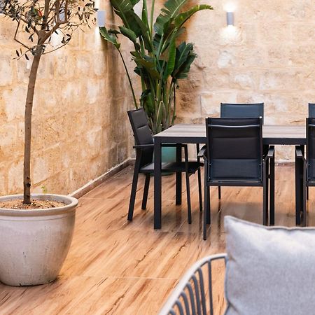 Valletta Waterfront Backyard Flat By Arcobnb フロリアーナ エクステリア 写真