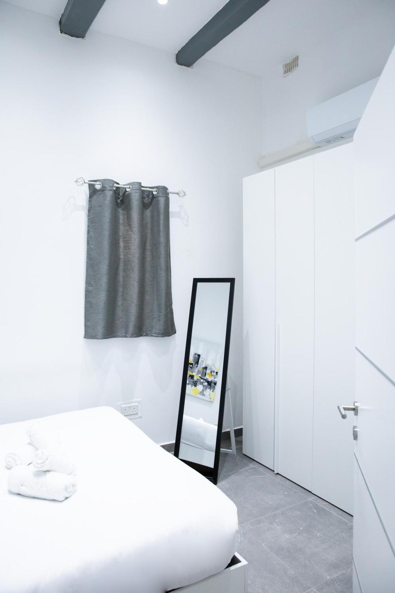 Valletta Waterfront Backyard Flat By Arcobnb フロリアーナ エクステリア 写真
