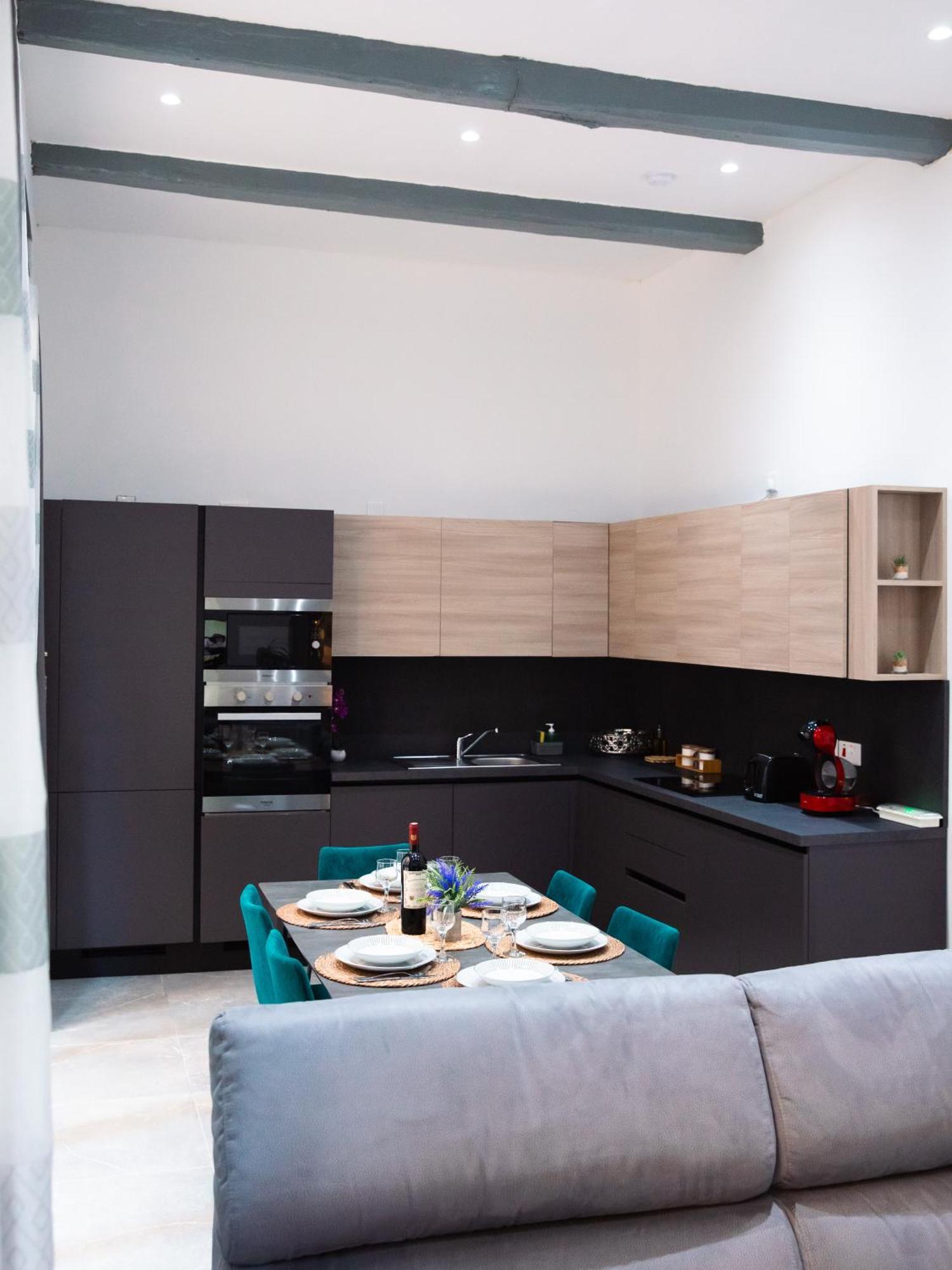 Valletta Waterfront Backyard Flat By Arcobnb フロリアーナ エクステリア 写真