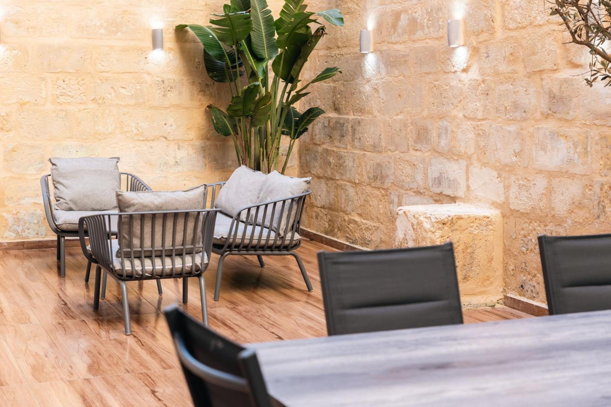 Valletta Waterfront Backyard Flat By Arcobnb フロリアーナ エクステリア 写真
