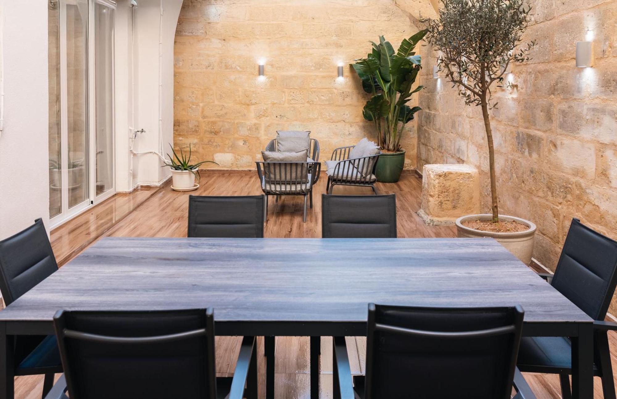 Valletta Waterfront Backyard Flat By Arcobnb フロリアーナ エクステリア 写真